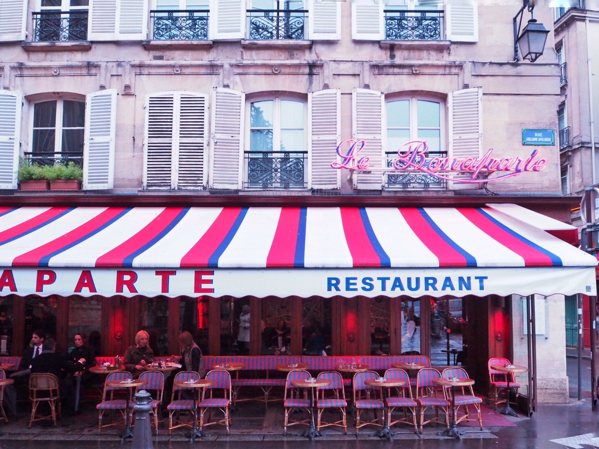 A Girl, A Style: Cafe Bonaparte, Paris