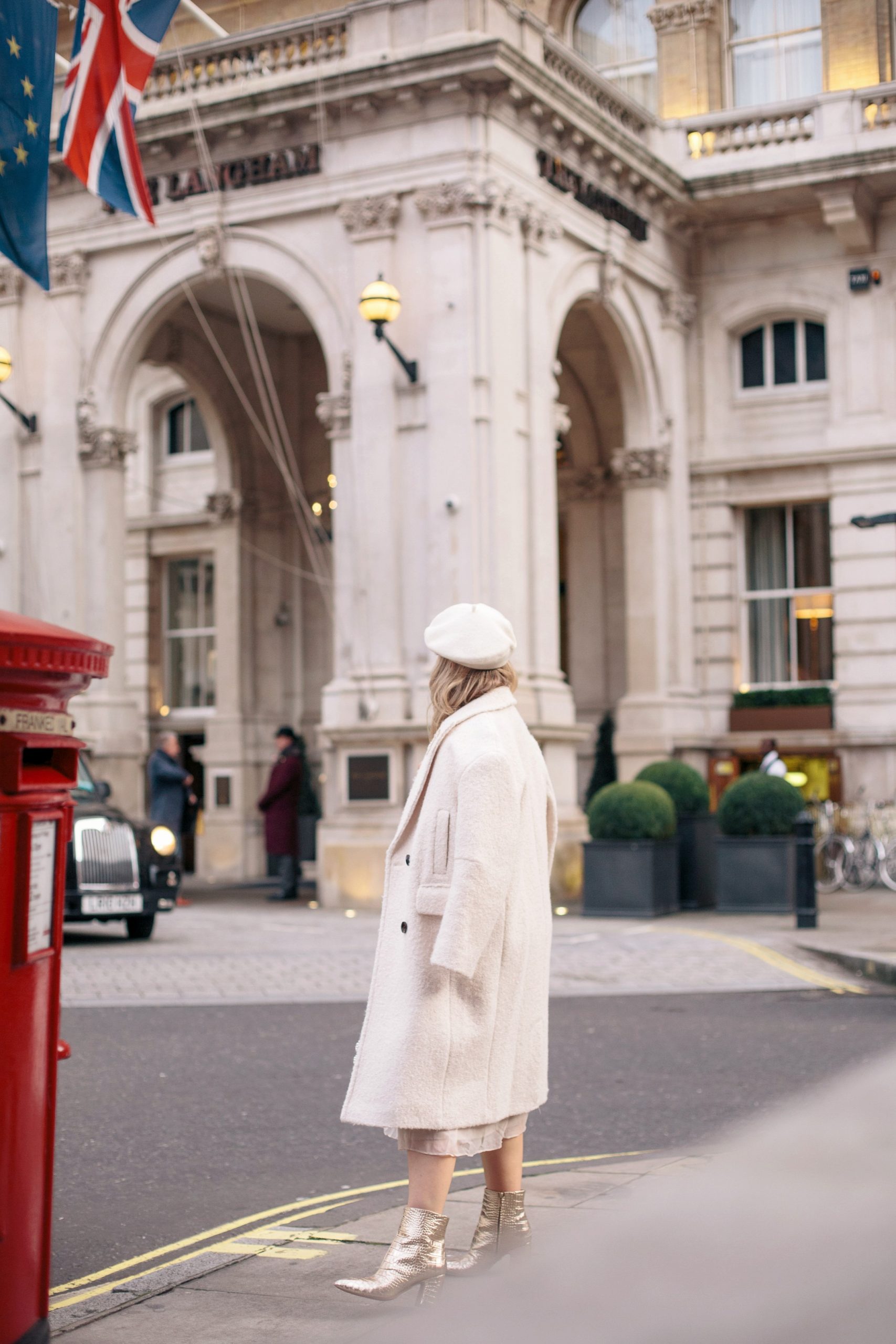 Winter Whites (or How to Dress When You're Tired of Winter)